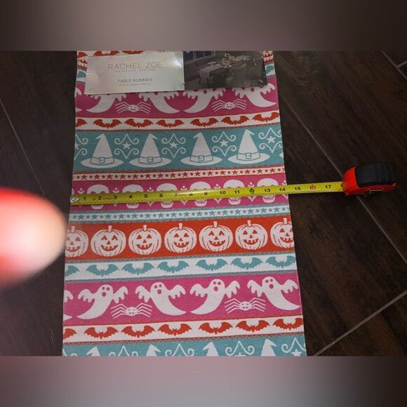 🎃 Rachel Zoe Halloween Table Runner – Brand New with Tags 👻 - Picture 3 of 8